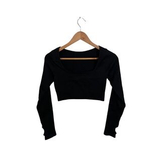 Elegant Black Long Sleeve Crop Top With Thumb Hole